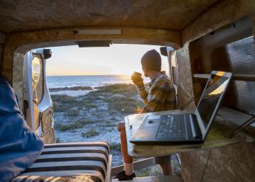 ¿Qué es el trabajo asíncrono y por qué atrae talento?