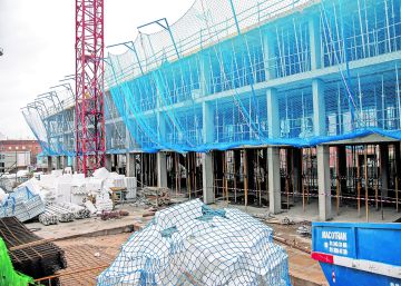 La vivienda encara 2023 con menos demanda y bajadas en los costes de construcción