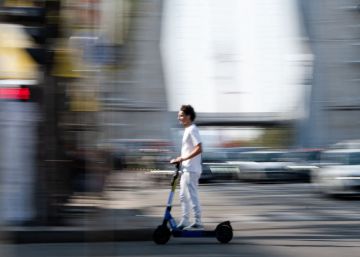 París someterá a referéndum los patinetes
de alquiler