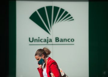 Unicaja nombra consejero a Miguel González y refuerza el poder de la fundación