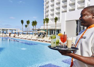 Los hoteles no encuentran personal para el mejor verano de su historia