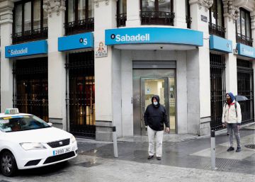 Sabadell, medalla de oro del sector gracias a los tipos