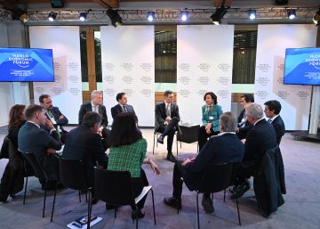 El Ibex vuelve al redil de Sánchez con Feijóo de tapas por las Ramblas