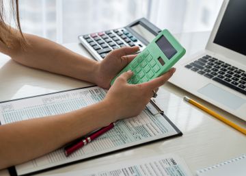 ¿Cómo pueden los autónomos aplazar el pago del IRPF?