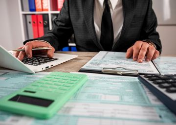 Se acerca el cierre fiscal y contable del 2023 para empresas y autónomos