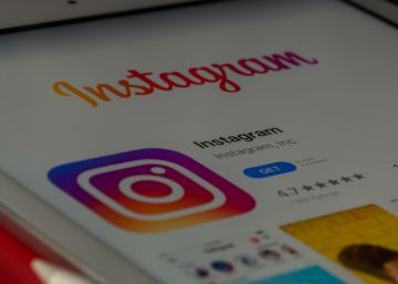 Cómo crear fondos con IA para las historias de Instagram sin instalar nada