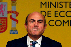 Luis de Guindos anuncia la petición del rescate para los bancos